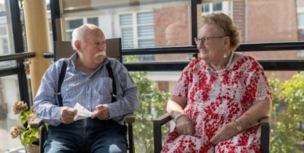 Het weergeven 81 van 395 media items Meer laden Bijlagedetails Narratief onderzoek Zorgboog met bewoners