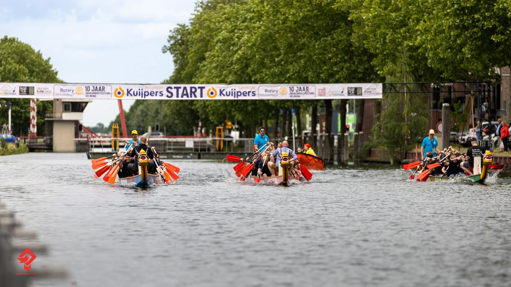 Drakenboot festival zonnebrand en klapper