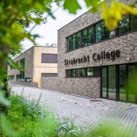 Strabrecht College